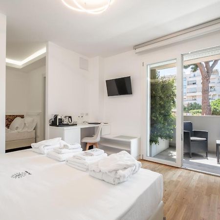 Helios Guest House Cagliari Bagian luar foto