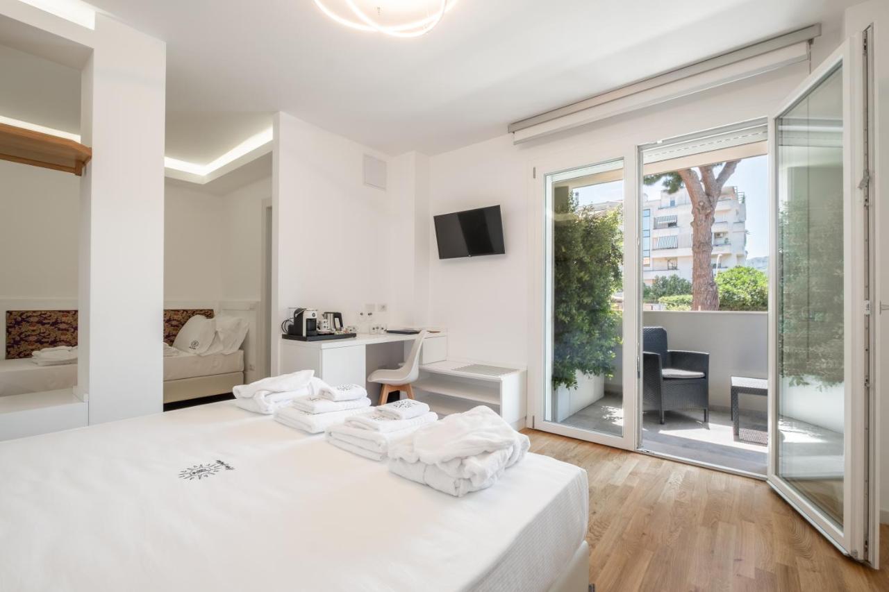 Helios Guest House Cagliari Bagian luar foto