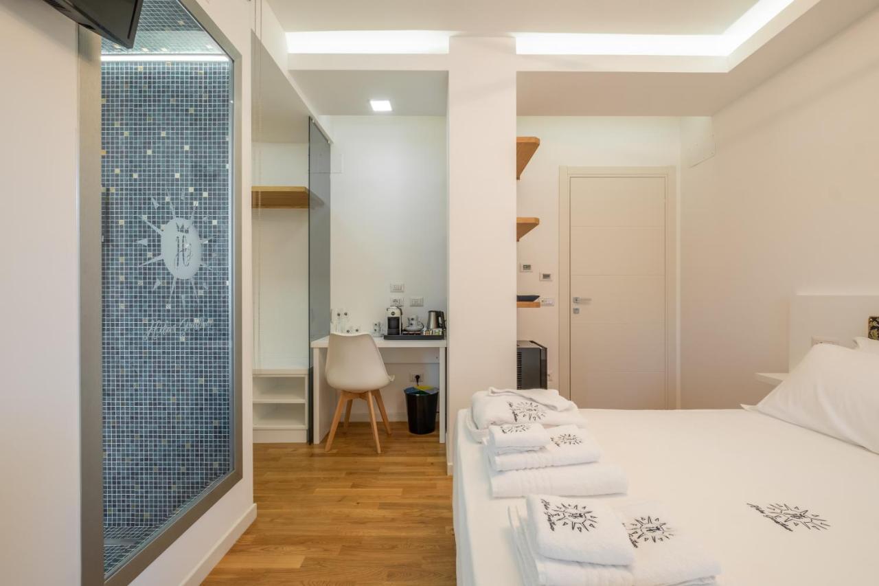 Helios Guest House Cagliari Bagian luar foto