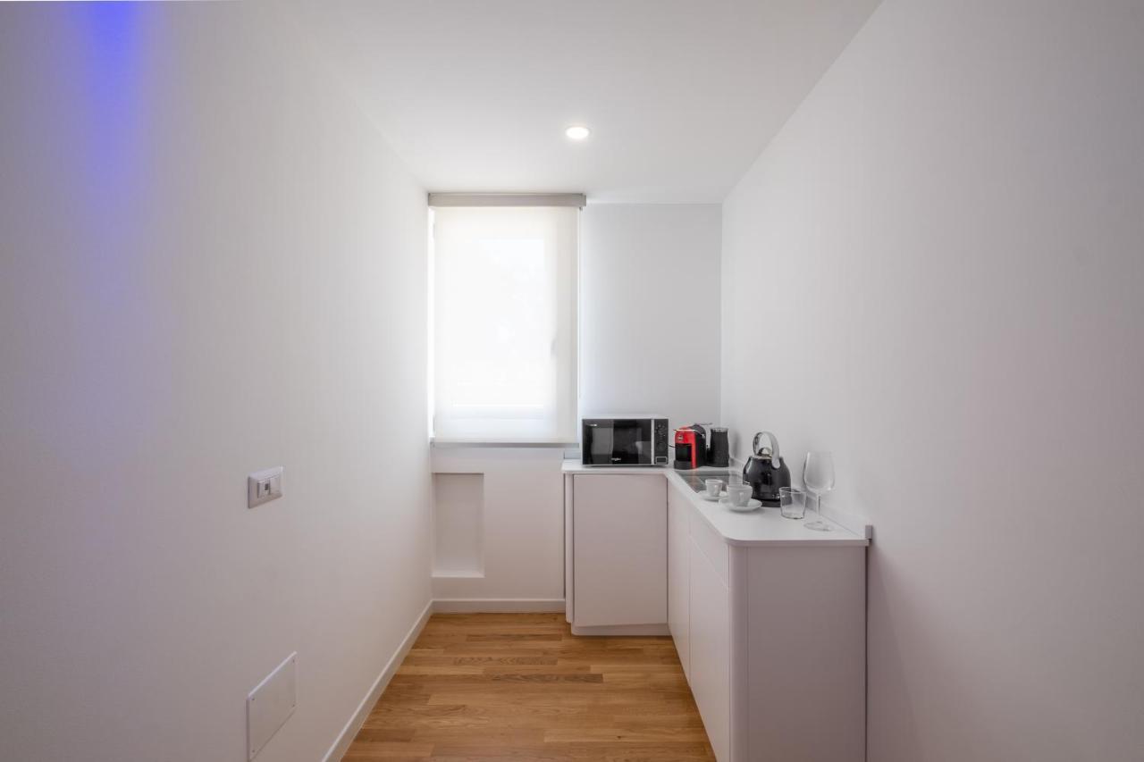 Helios Guest House Cagliari Bagian luar foto
